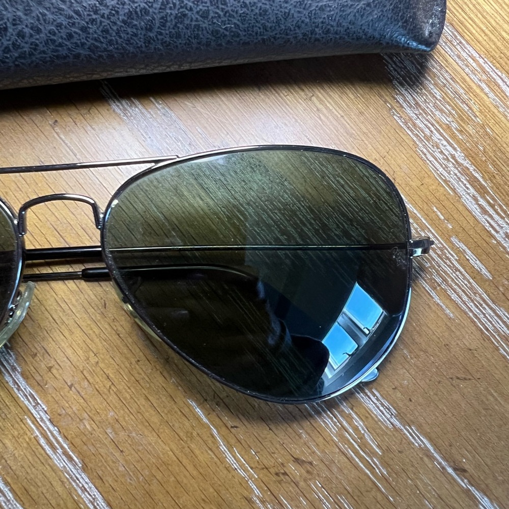 Ray-ban Aviators - Picture 3 of 4